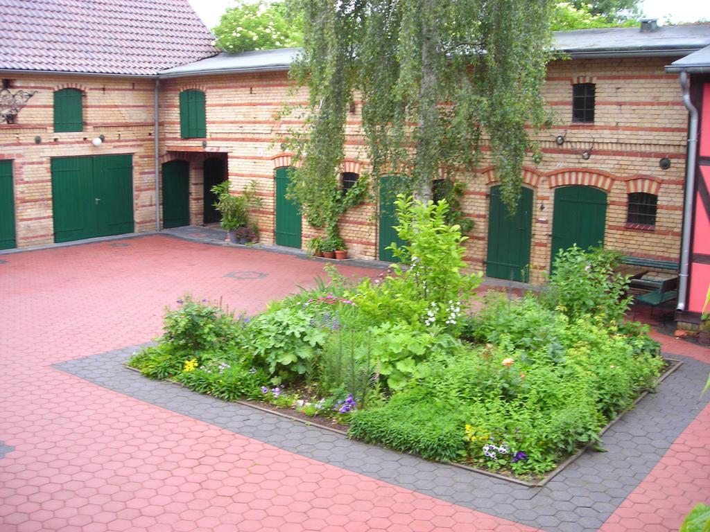 Ferienwohnung Auf Ehem. Alten Bauernhof Liebenwalde Exterior photo